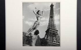 TIRAGE “Figure à la Tour Eiffel”