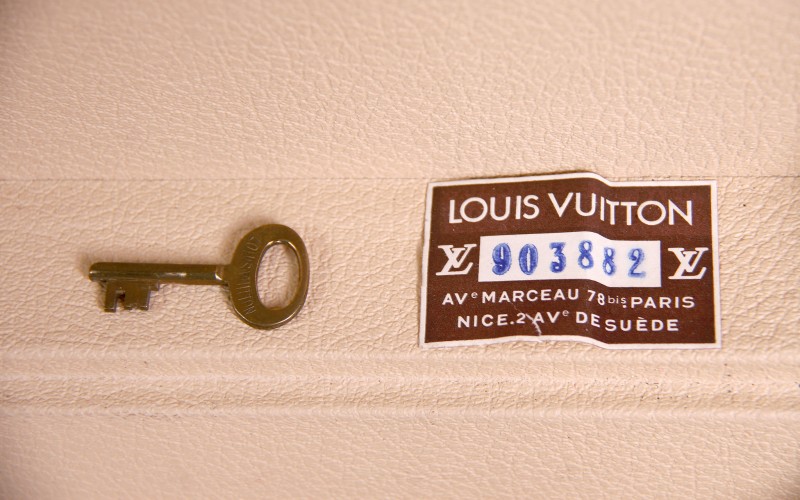 Louis Vuitton Monogram Canvas Bisten 80 QJB4GD1Y0B000