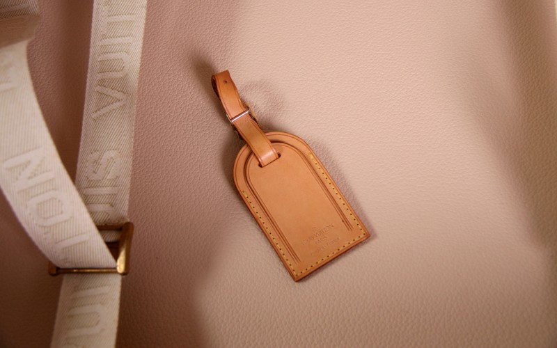 Louis Vuitton Bisten Suitcase 389525
